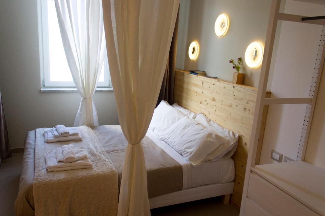 Schiara Apartment Νάπολη Εξωτερικό φωτογραφία